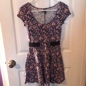 American Eagle floral open back dress